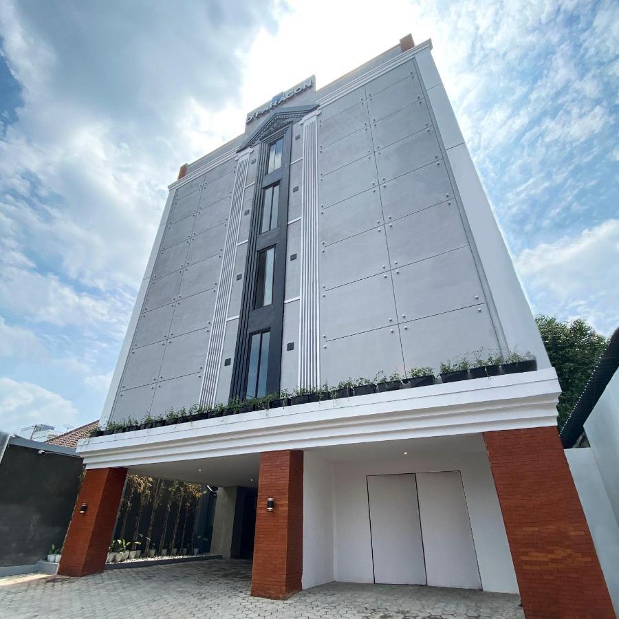 Dparagon Malioboro ยอกยาการ์ตา ภายนอก รูปภาพ